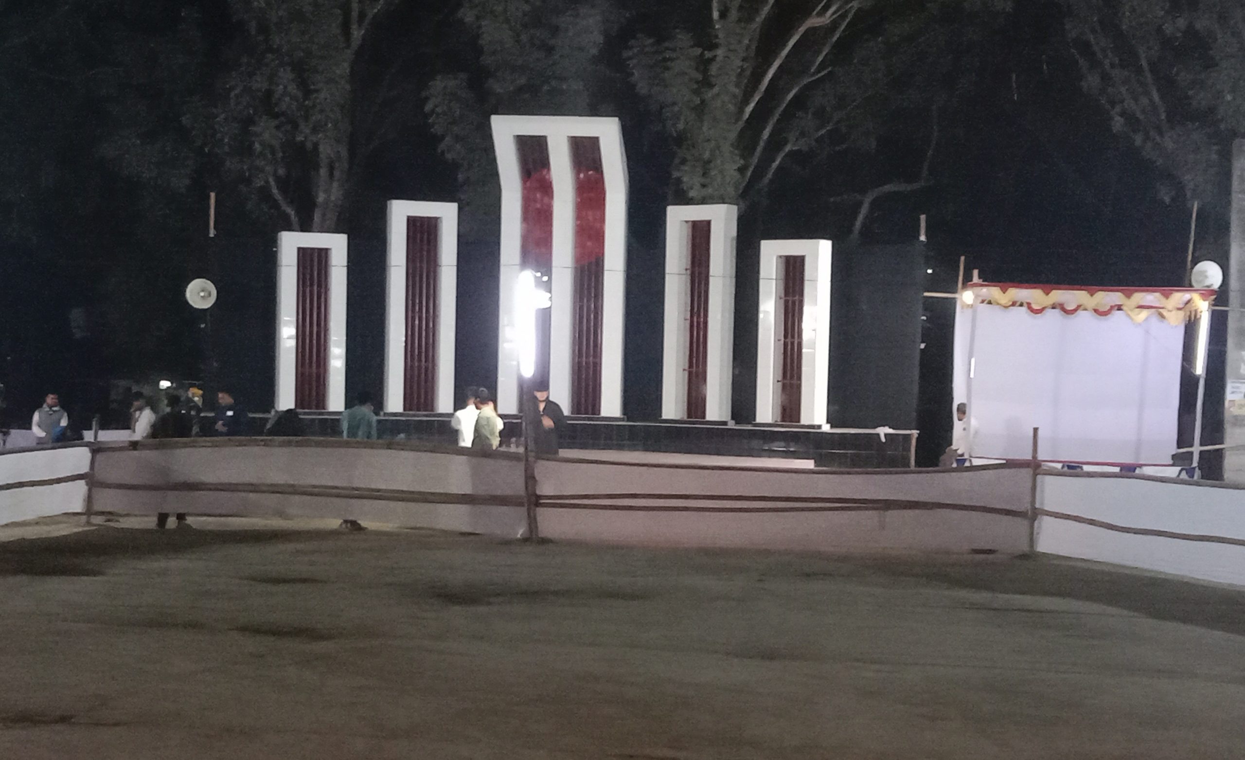 কিশোরগঞ্জে মহান শহীদ দিবস ও আন্তর্জাতিক মাতৃভাষা দিবস পালনে সর্বাত্মক প্রস্তুতি রাত ১২টা ১ মিনিটে ফুলেল শ্রদ্ধায় ভরে উঠবে শহীদ মিনার, কঠোর নিরাপত্তা বলয়